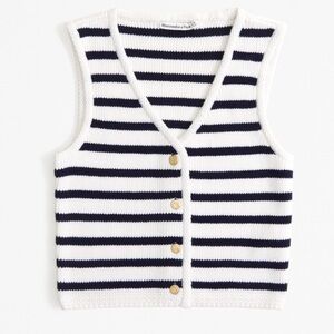 Abercrombie & Fitch Mara Button Up Sweater Vest